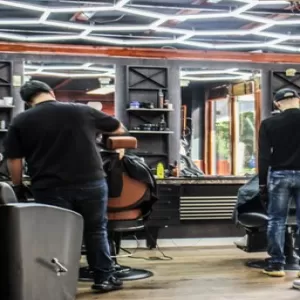 The Legends Barbershop logo